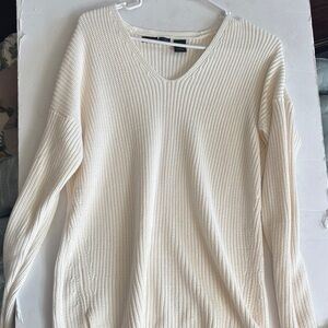 PRESWICK & MOORE CREAM COLORED KNIT SWEATER SIZE XL V NECK LONG SLEEVES PTP 20”